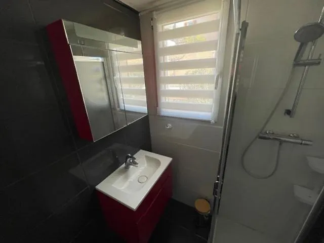 Residence Cap Soleil, Piscines, Tennis... Saint-Mandrier-sur-Mer Apartment